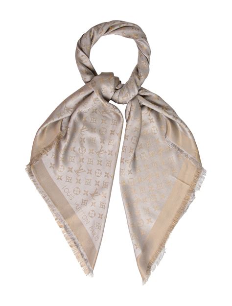 Louis Vuitton shawls wraps